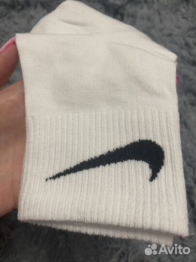Носки nike высокие белые