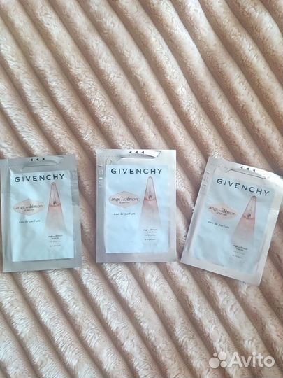 Erborian, Clarins, Golden Hotel, Givenchy, пакетом