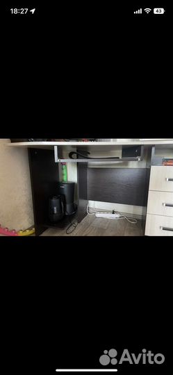 Компьютерный стол