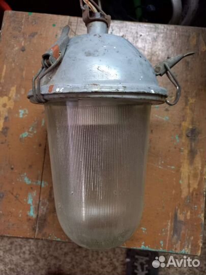 Фонарь уличный