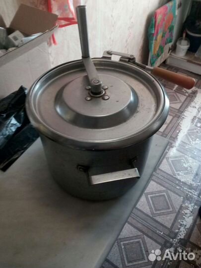 Маслобойка ручная