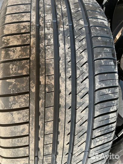 Летние колеса Wald Тойота Лексус R22