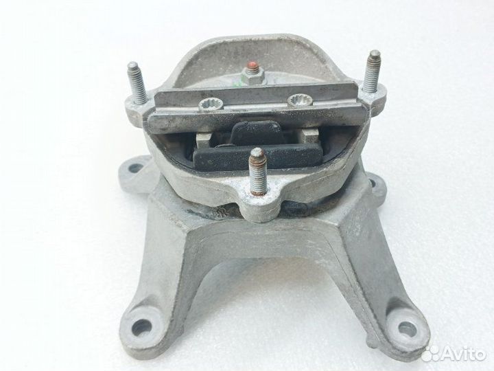 Опора кпп Audi A6 C7 1.8 CYG 2018