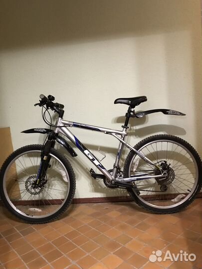 Велосипед GT avalanche 3.0