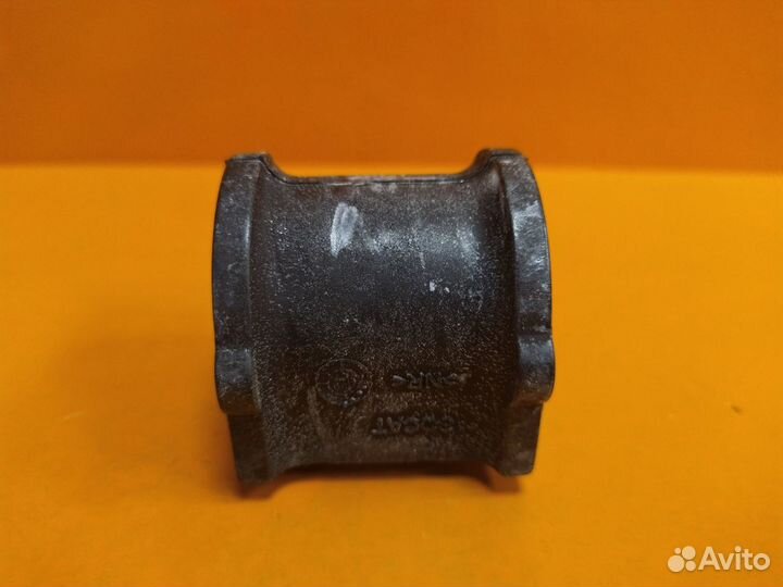 Втулка стабилизатора Mitsubishi Colt Z30 2002-2012