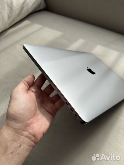 Apple MacBook Pro 16 2019 i9 32 gb 1 tb