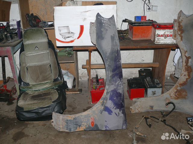 Крылья Ford Mondeo 2 1998 г с дефектами