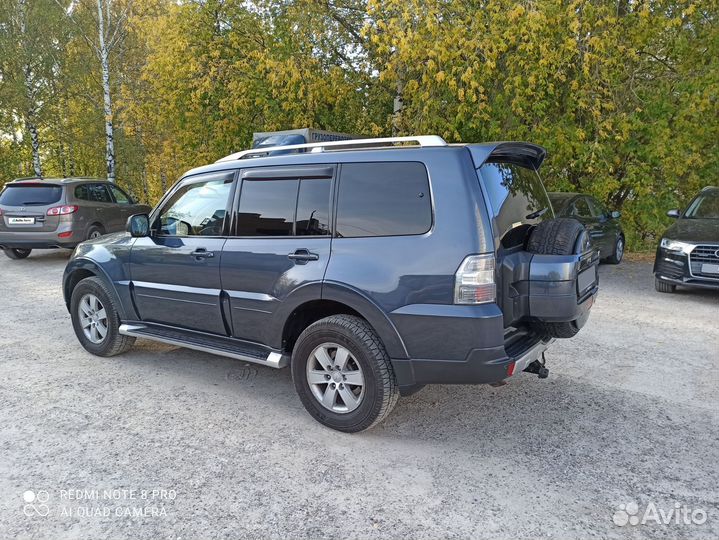 Mitsubishi Pajero 3.2 AT, 2008, 336 000 км