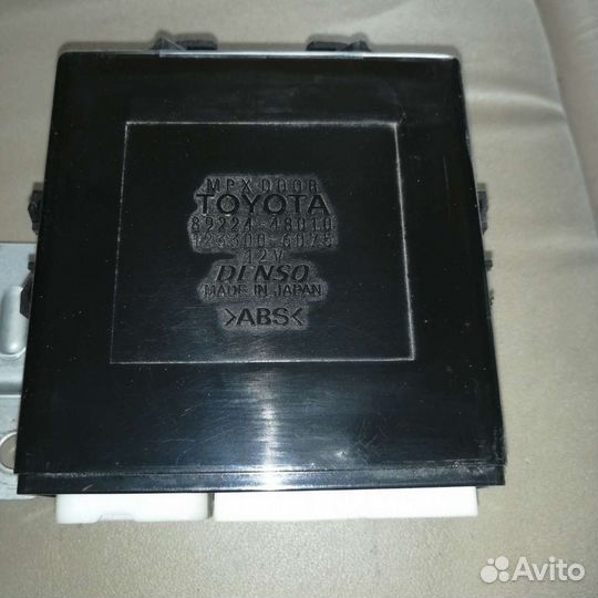 Блок электронный lexus RX 300