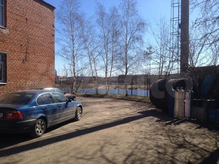 Помещение свободного назначения, 1281 м²