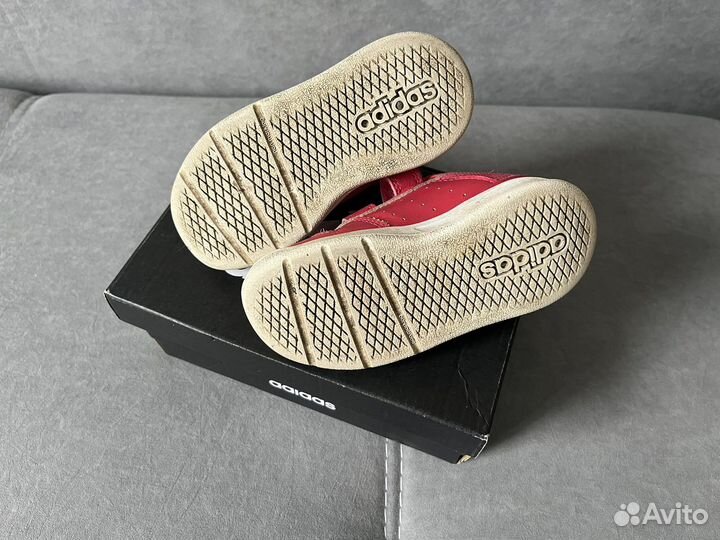 Кроссовки adidas для девочек