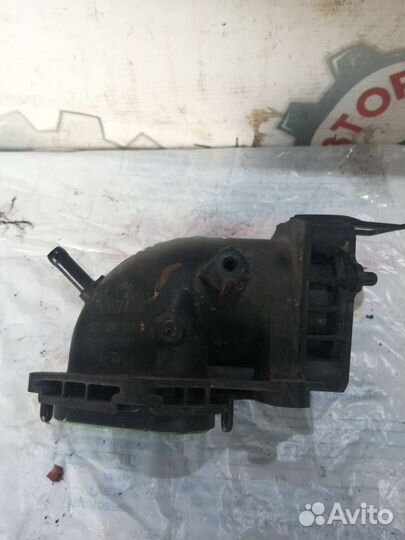 Патрубок выпускного коллектора VW Golf 5 1.4 BLG