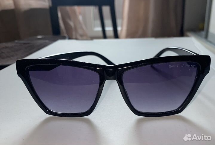 Очки saint laurent