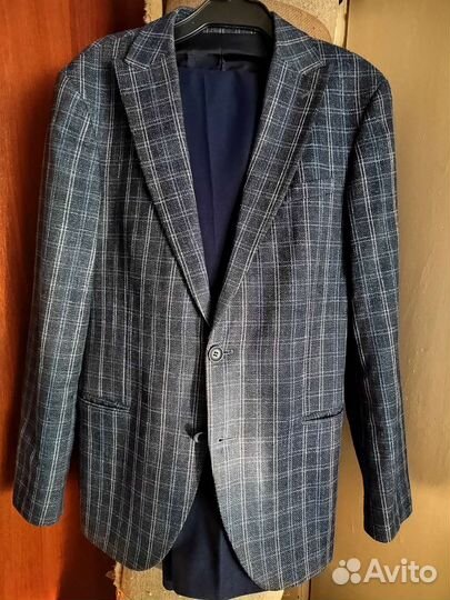 Школьный костюм