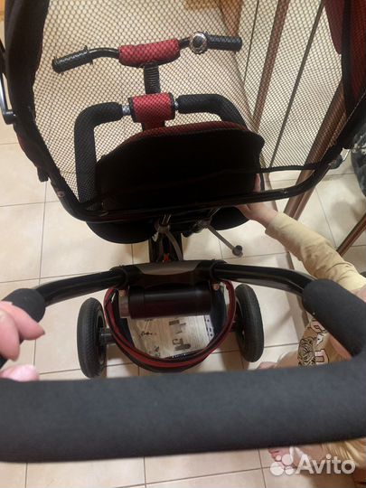 Детский велосипед с родительской ручкой новый