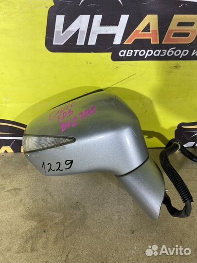 Зеркало заднего вида боковое переднее правое Honda
