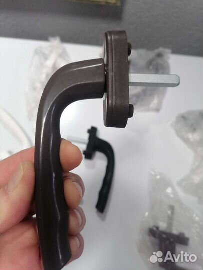 Ручки для окон пвх