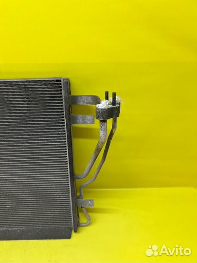 Радиатор кондиционера Kia Forte седан G4FC 2010