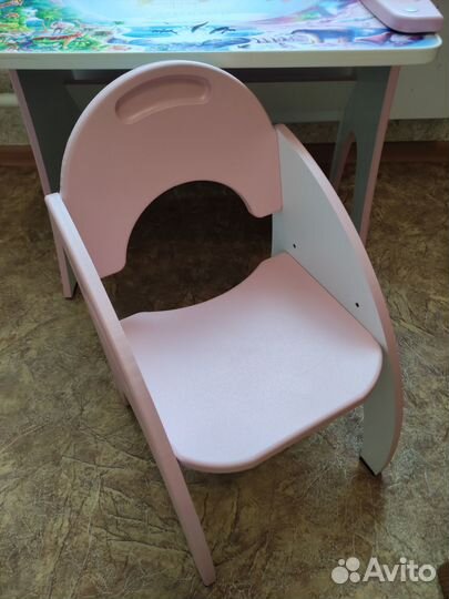 Детский стол и стул