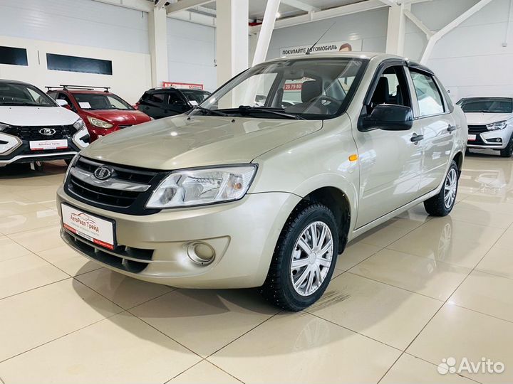 LADA Granta 1.6 МТ, 2013, 77 295 км