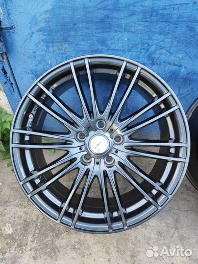 Красавцы Weds Velva R18 без пробега по РФ