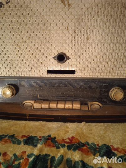 Ламповая радиола Эстония 2