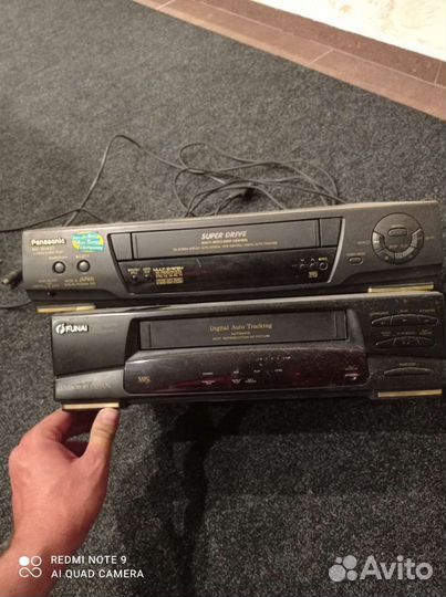Видеомагнитофон panasonic и funaj