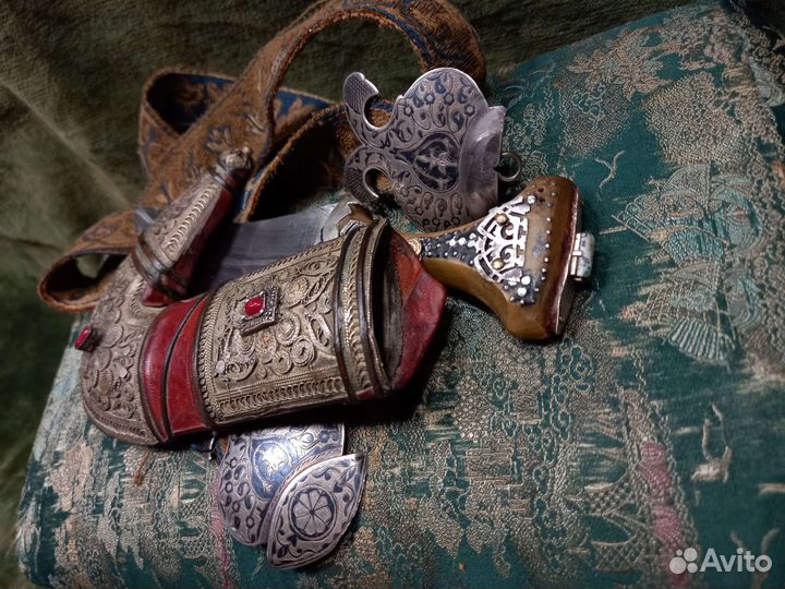 Редкий старинный культовый амулет Азия19в