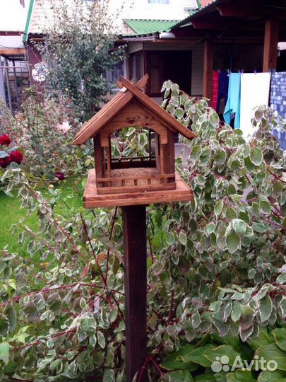 Кормушка для птиц