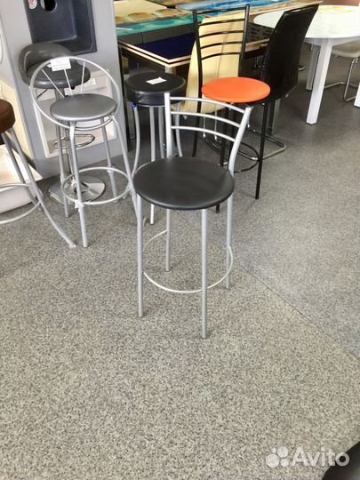 Стул барный