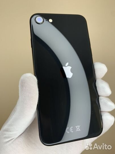 iPhone SE (2020), 64 ГБ