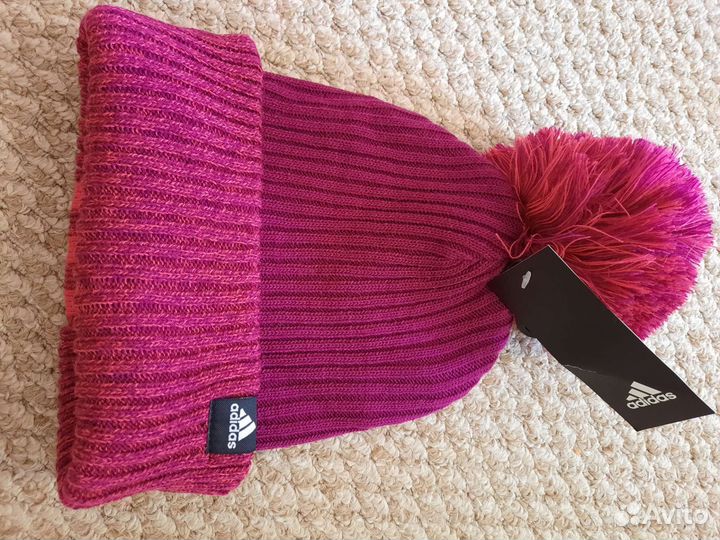 Шапка новая adidas