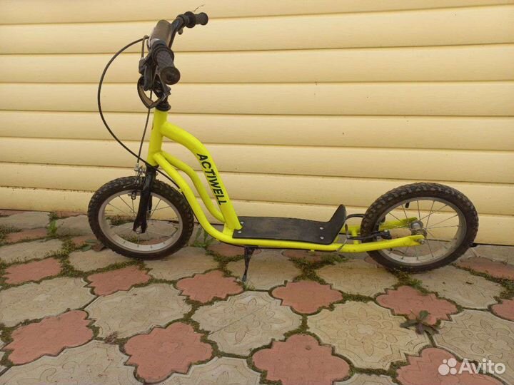 Велосипеды, самокаты и скейт