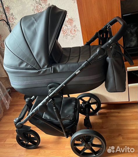 Коляска 2 в 1 pituso