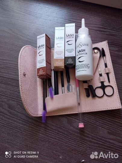 Коррекция и окрашивание бровей