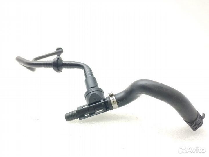 Трубка вакуумная Volkswagen Passat B6 2.0 BVY