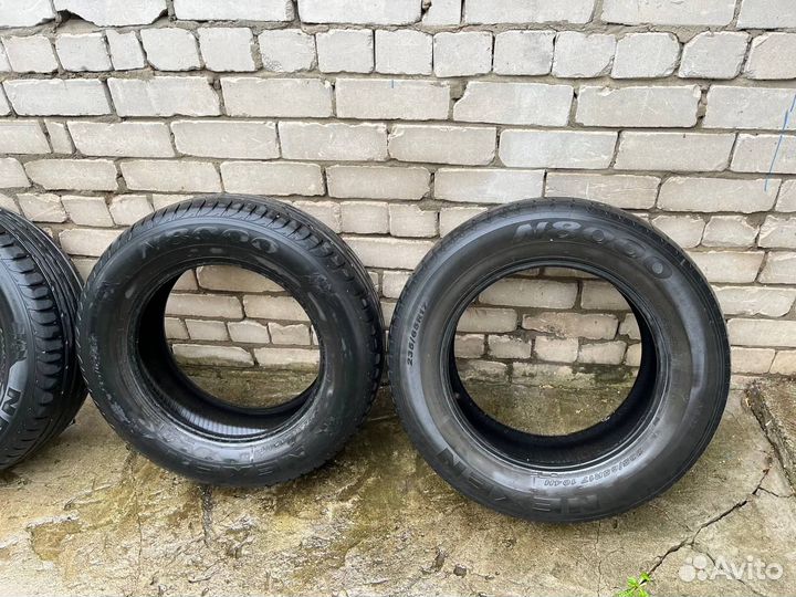 Nexen N8000 235/65 R17 104H