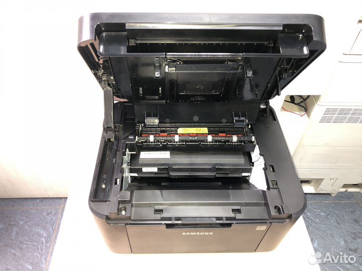 Лазерное мфу Samsung-SCX 3200 (состояние нового)