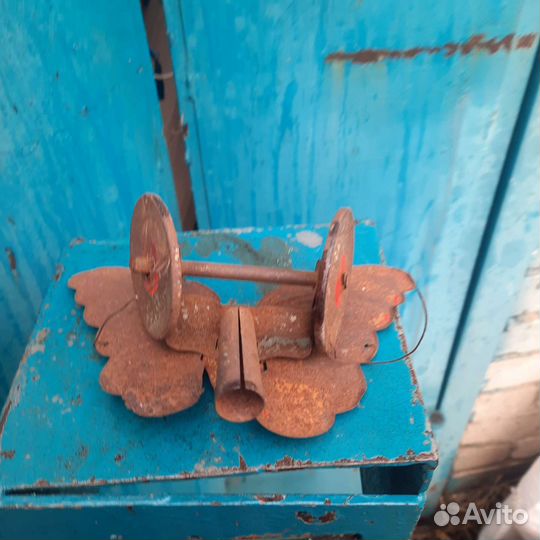 Детсая игрушка ссср. Каталка бабочка