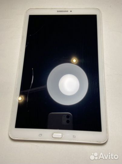 Планшет Samsung galaxy tab e