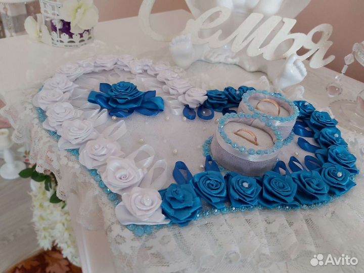 Сердце для колец на свадьбу