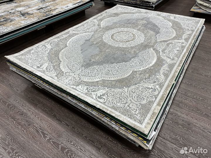 Ковёр современный 2х2.9м