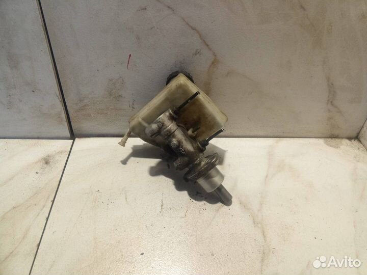 Главный тормозной цилиндр Peugeot 206 2000 4601F8