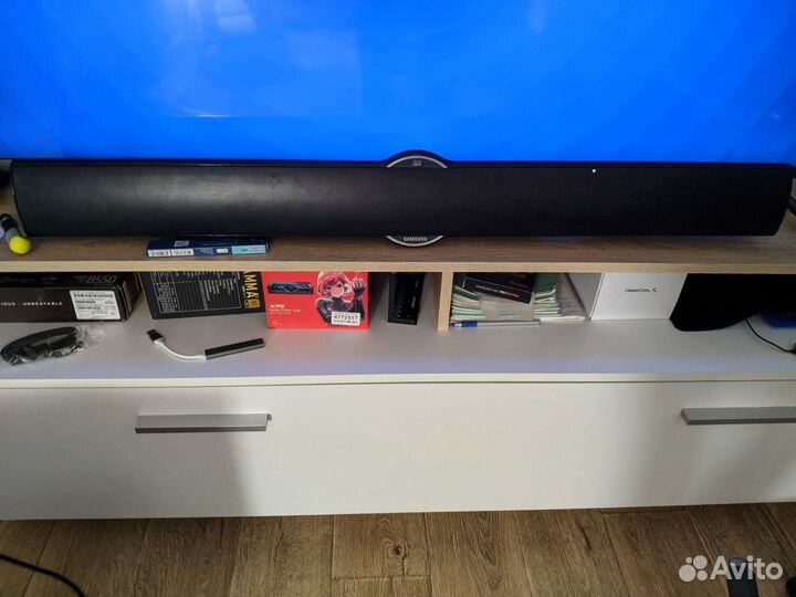 Саундбар с сабвуфером Samsung