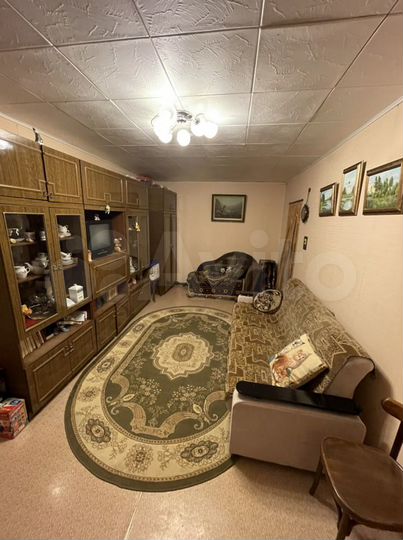 2-к. квартира, 48 м², 1/5 эт.