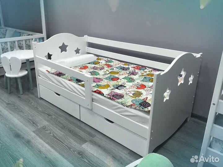 Кроватка с бортиком сингл из натурального дерева о