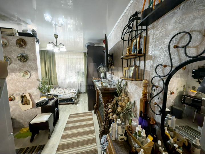 Комната 15 м² в 3-к., 1/5 эт.