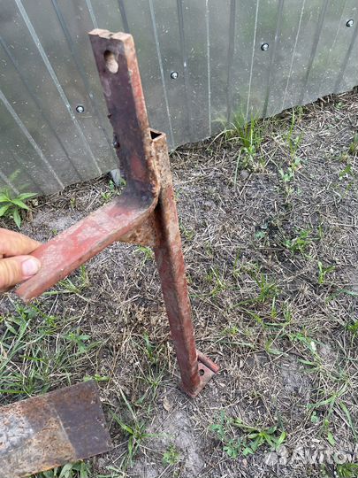 Навеска на трактор