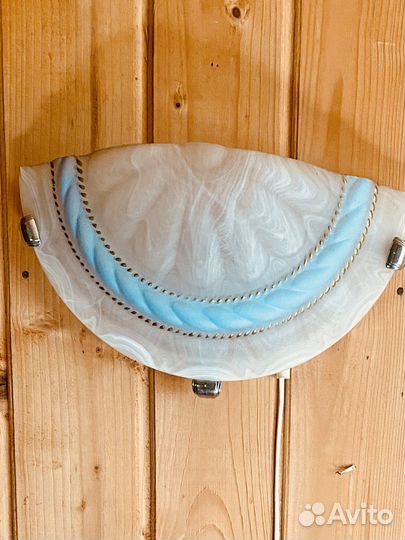 Настенный светильник бра