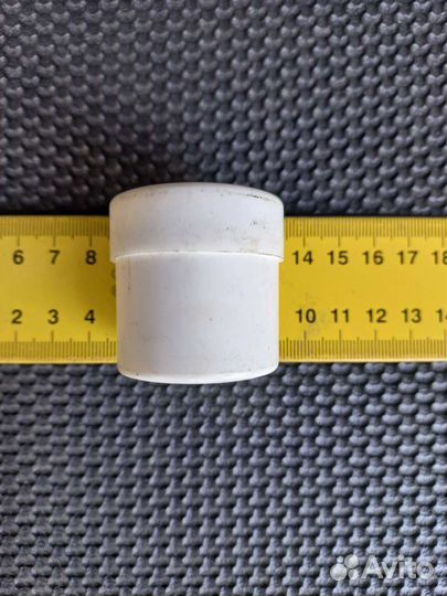 Коробка для мелочей рыбаку- крючки,грузила,блесны